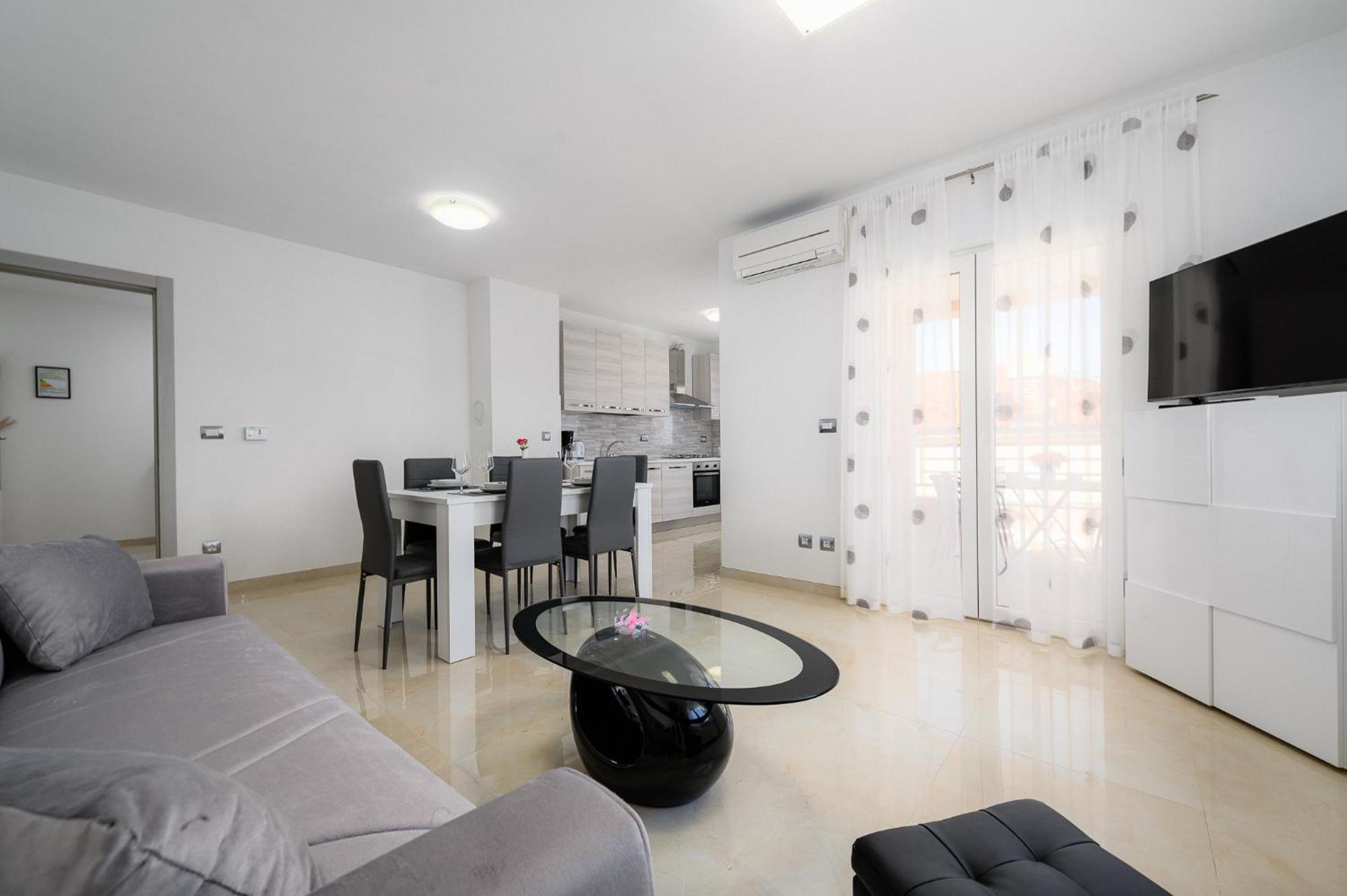 Stancija Amorozo 5 - Apartment N. 7 Porec Ngoại thất bức ảnh